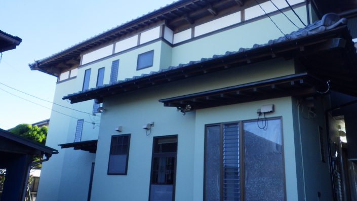 木造2階建ての外壁・付帯部の塗装リフォーム工事｜神奈川県平塚市大島のI様邸