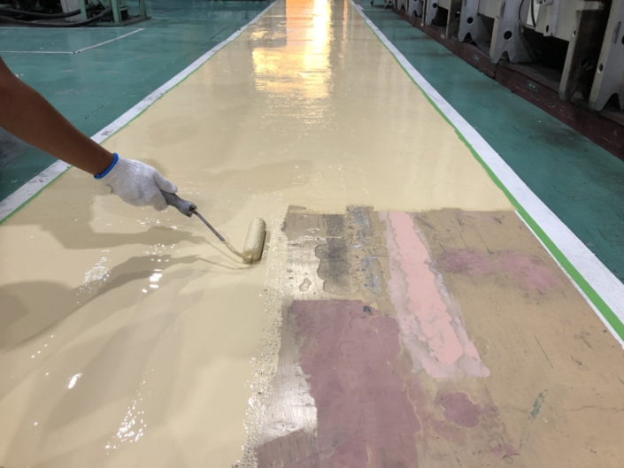 部品製造ブースの床塗装工事｜神奈川県茅ケ崎市の某部品製造工場の塗床工事