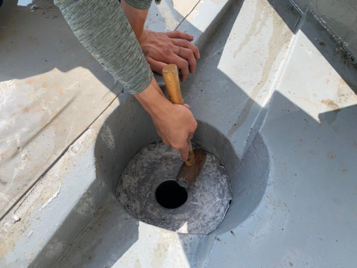 屋上の防水工事（通気緩衝工法）｜茅ヶ崎市南湖の某老人ホームにて雨漏り修理