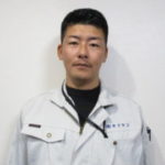 工場内の天井塗装で明るく快適な空間へ|神奈川県平塚市にて軒天リフォーム工事